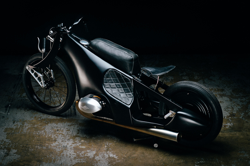 Illustration for article titled This Gorgeous Custom BMW Landspeeder Will Help You Forget It's Monday